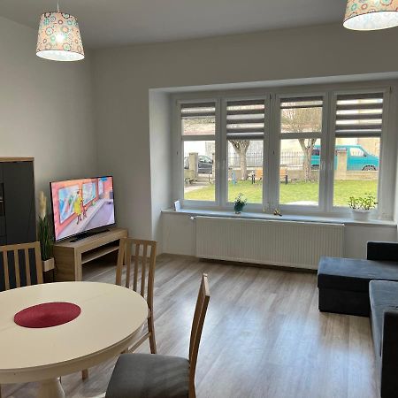 Апартаменти Apartament 3 Pokojowy Z Parkingiem Зомбковіце-Шльонскє Екстер'єр фото